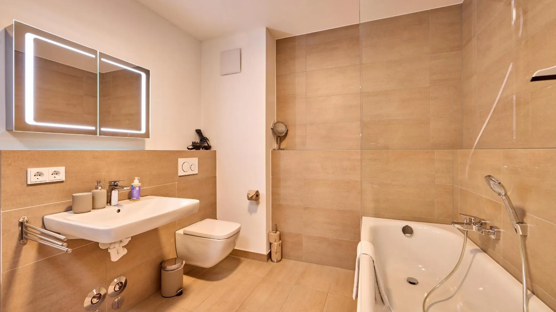Apartamento Auszeitberg Garmisch-Partenkirchen 0*,  Alemania